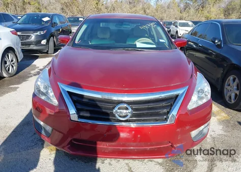 2015 Nissan Altima 2.5 S из США, поврежденный, VIN 1N4AL3AP5FC458316